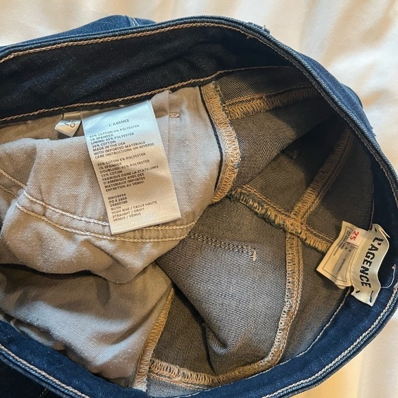 L'AGENCE Ruth High-Rise Straight-Leg Jeans - Picture 5 of 5